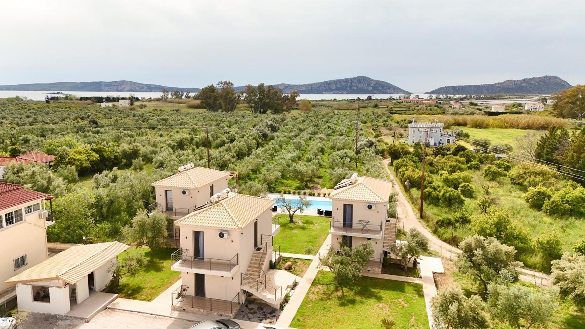 גיאלובה Three Charites Resort מראה חיצוני תמונה