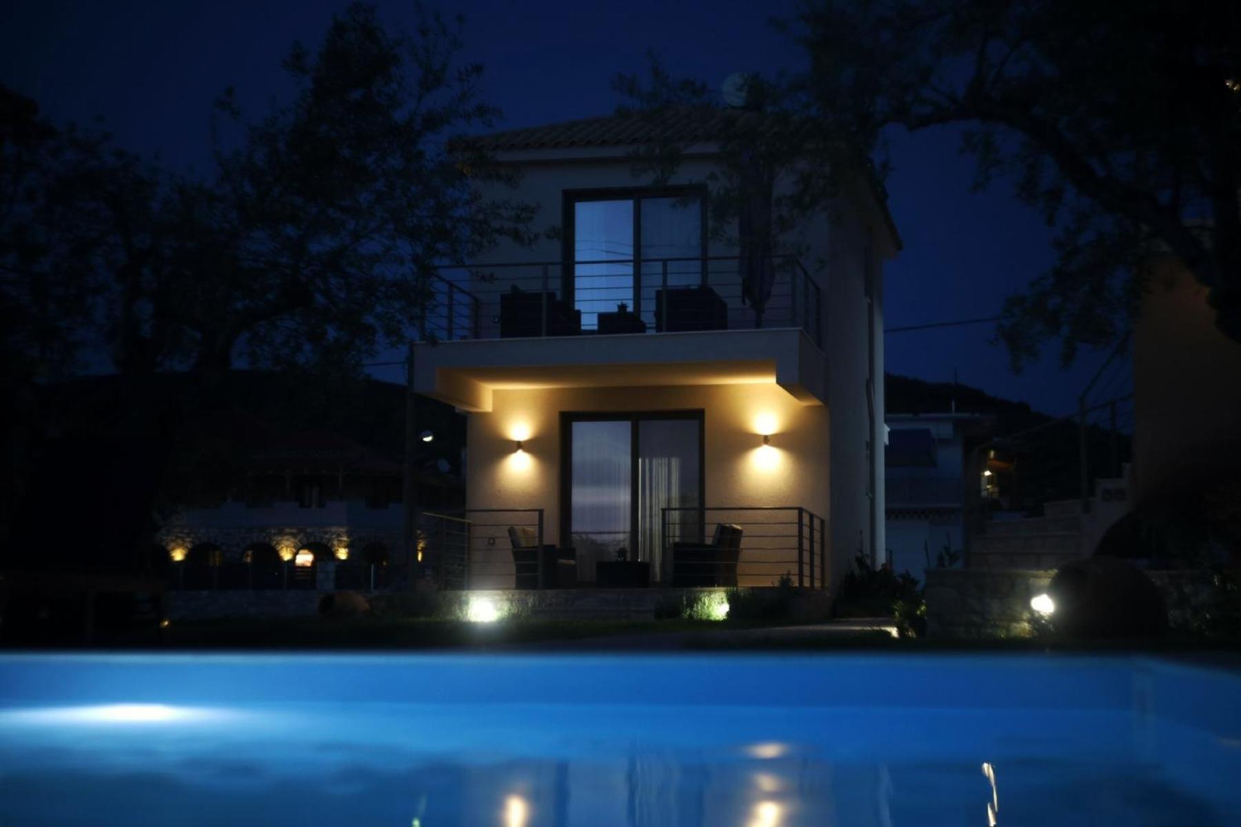 גיאלובה Three Charites Resort מראה חיצוני תמונה